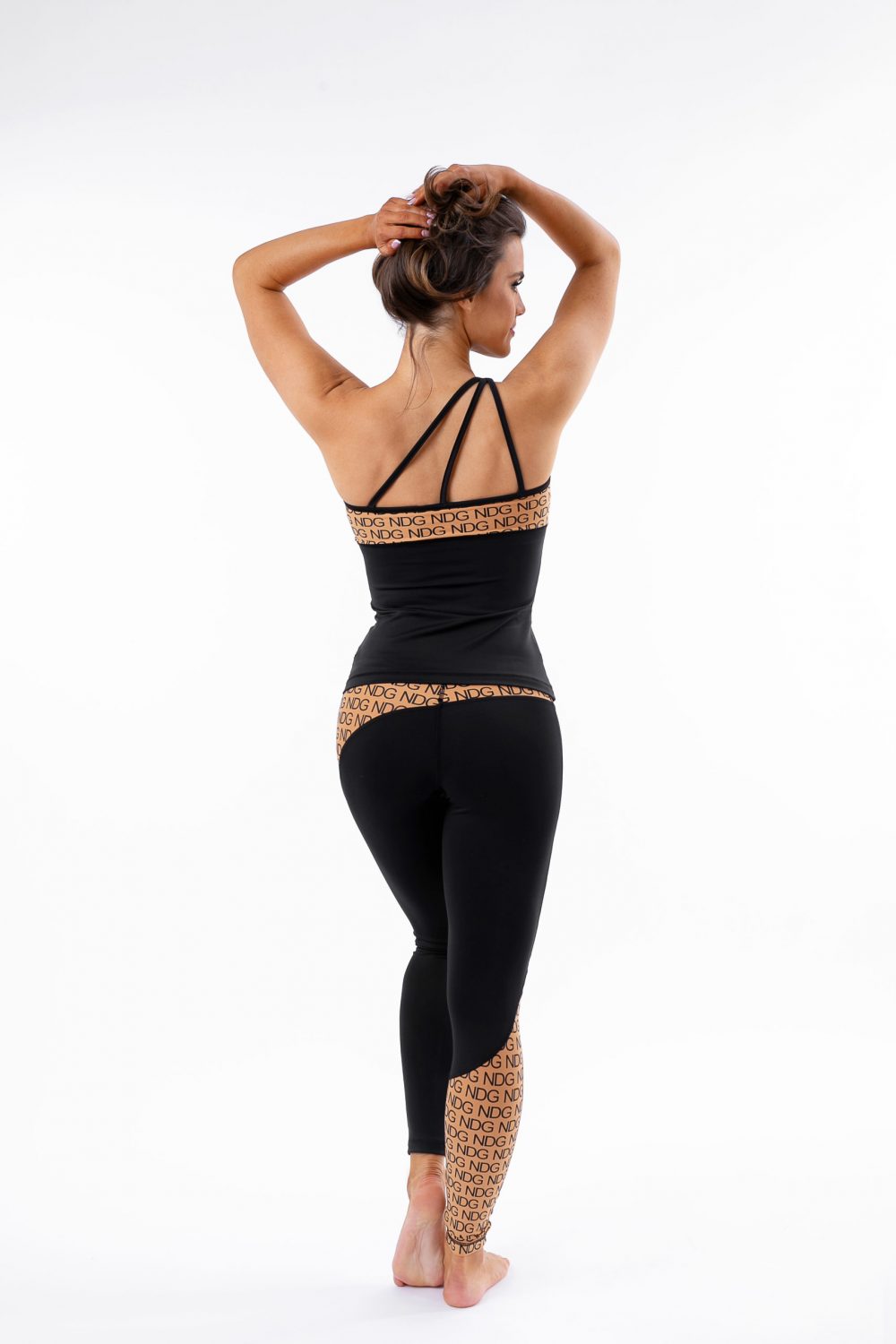 Indi-Go Felicia NDG fitnes top, camel - Image 2
